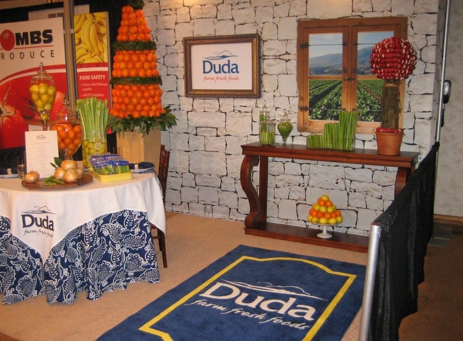 pma-foodservice-tradeshow-booth-dma-solutions-3